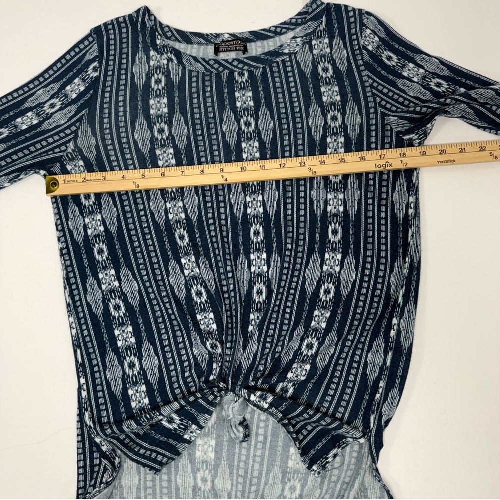 Tribal Geometric Papermoon Stitch Fix Blue White Knot Front Top M Medium - Picture 4 of 8
